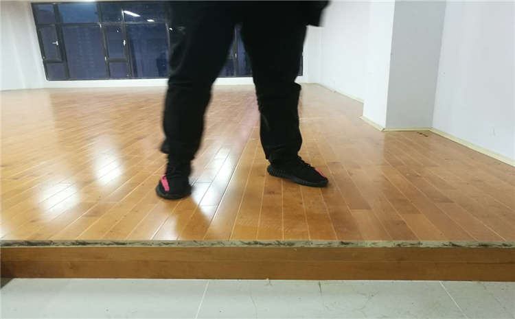 专业舞蹈房木地板哪个品牌好