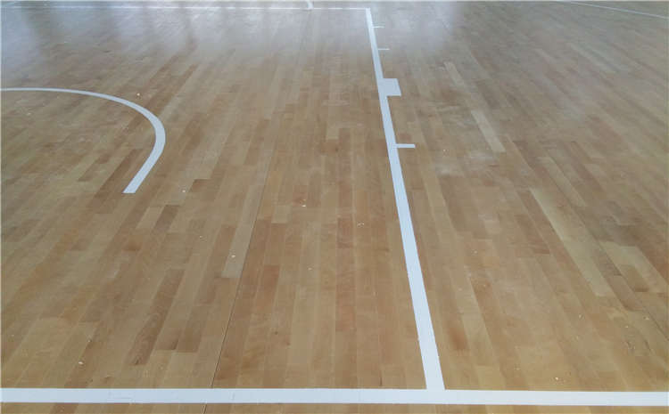 常用的篮球实木运动地板怎么安装