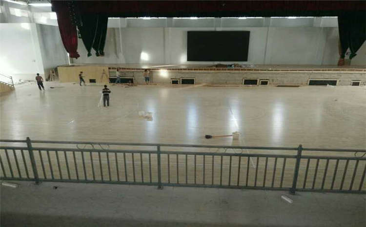 辽宁篮球场地板施工方案