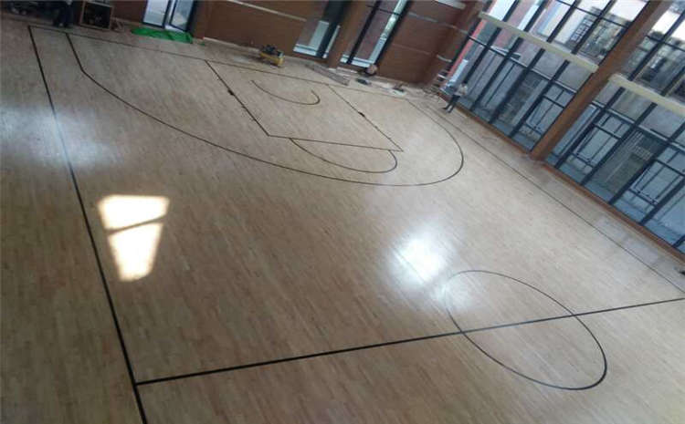 訓練館體育木地板保養