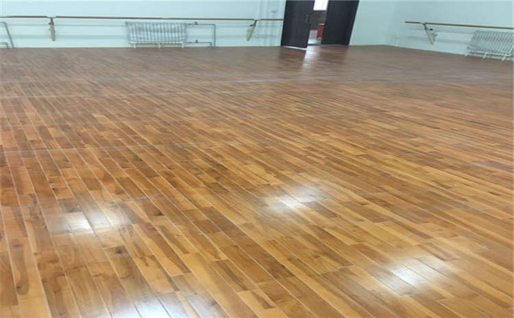 吉林枫木运动木地板厂商