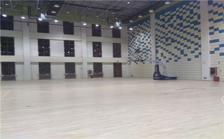 上海柞木籃球場地板廠家有哪些