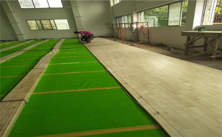 南京枫木篮球木地板多少钱一平方