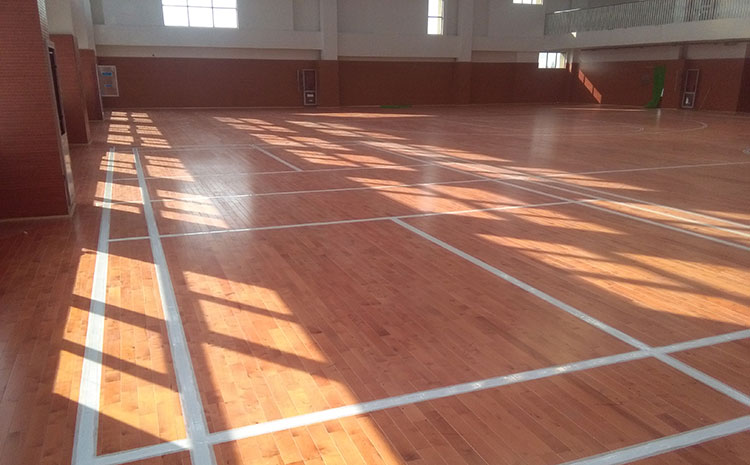 重庆枫木篮球场地板大全