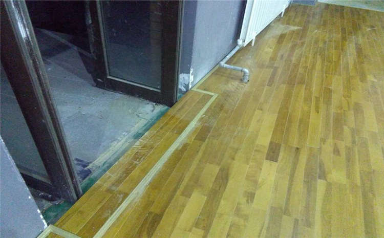 枫木舞台木地板施工技术