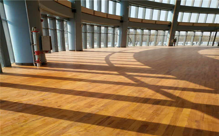 运动木地板结疤对质量有影响吗？