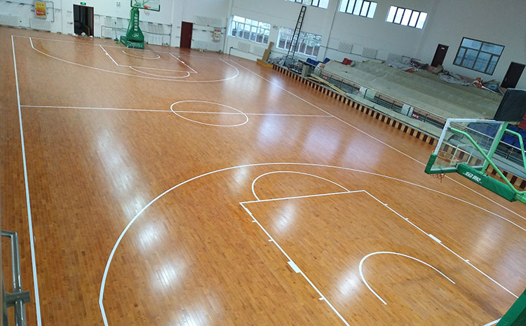 西安籃球場地板是多少錢