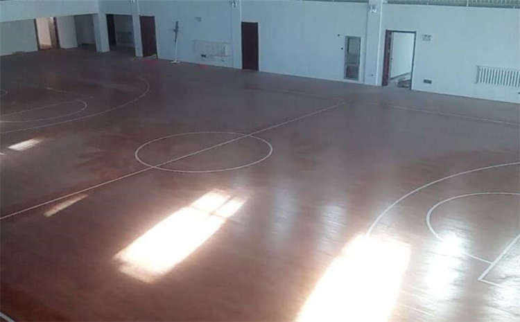 专业的篮球场木地板厂家哪家好？