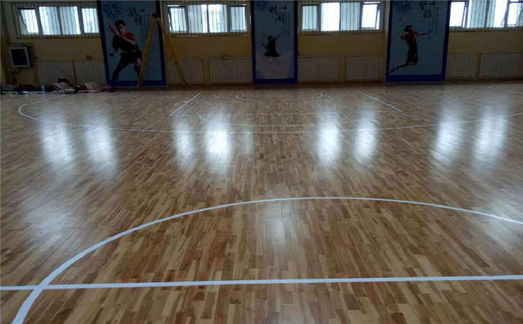 枫木篮球木地板哪个公司好