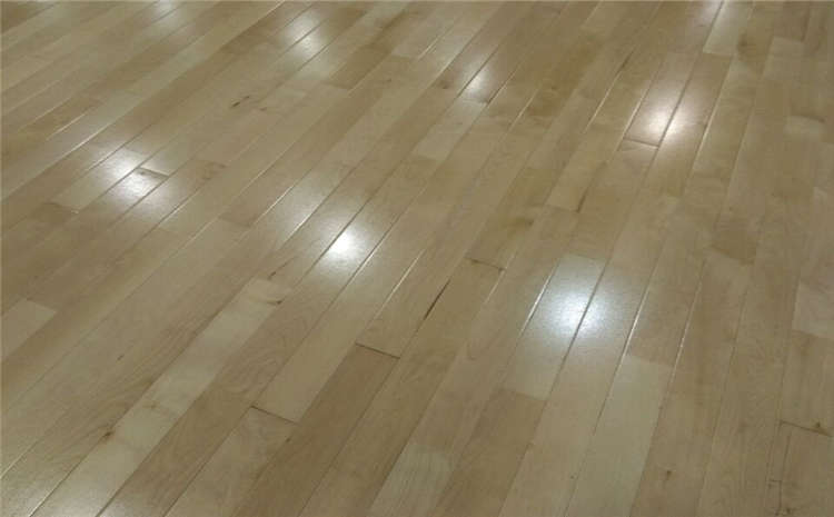 貴州楓樺木籃球場地板翻新