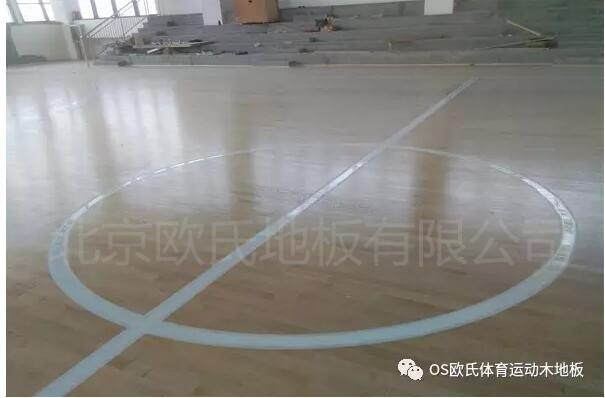 宜昌土门中学篮球木地板铺设工程案例图2