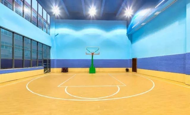 私人篮球馆