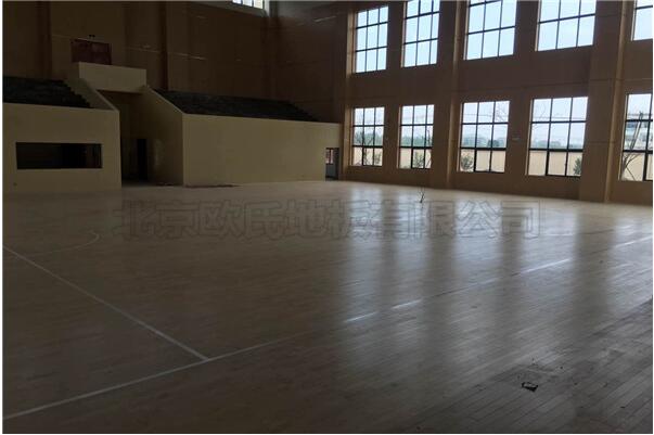 福州雷甸镇中心小学篮球馆木地板案例-3