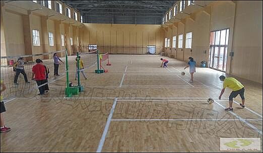 湖南郴州第十八完小羽毛球馆运动木地板成功案例