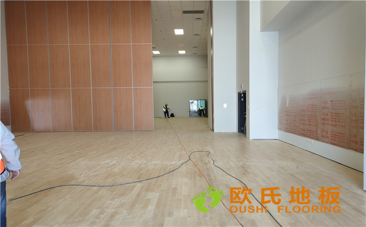 北京环球影城篮球馆运动木地板案例