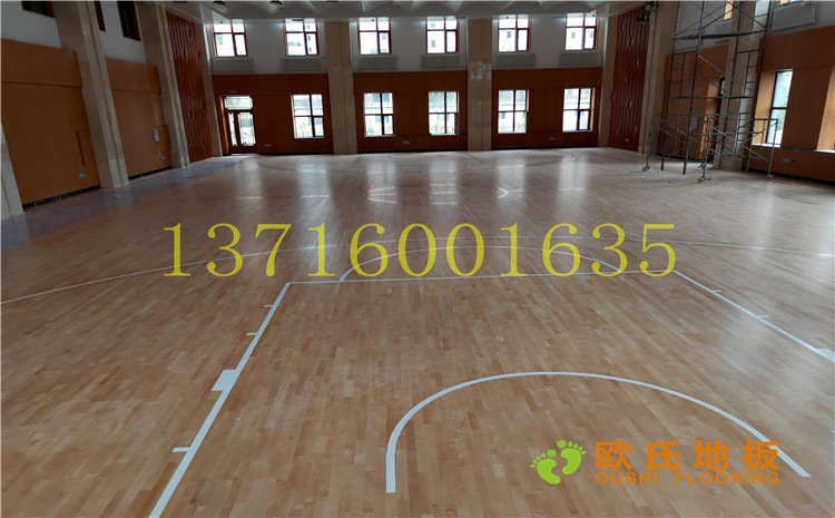 黑龙江双鸭山篮球馆木地板案例